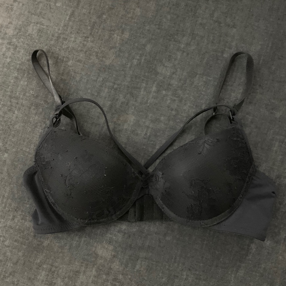 🆕 crisscross underwire bra